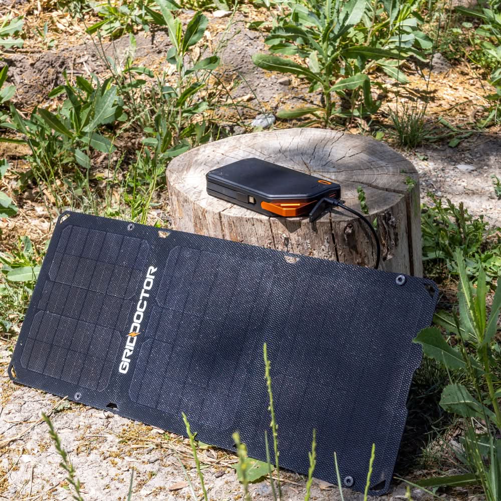 65W Power Bank w/ 15W Solar Panel by Grid Doctor - Image 3